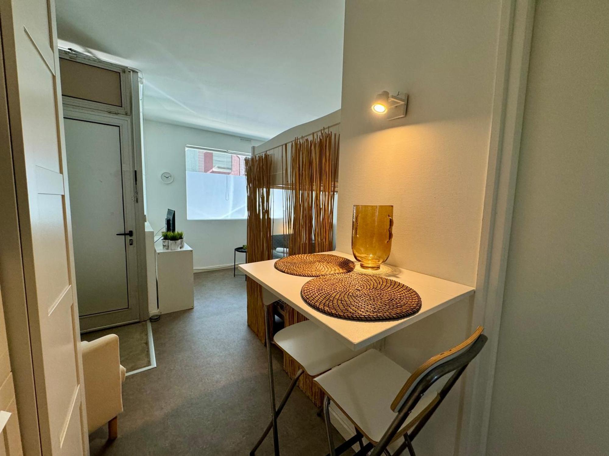 Suite Noya Villeurbanne Kültér fotó